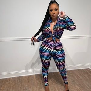 Meet your Posher, Crystal